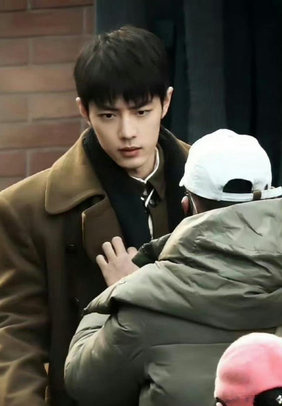 谍报如果6月份播的话，那就和梦海藏海一个档期了，又是高考季？？我的天 