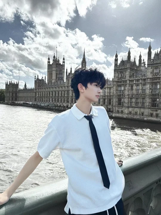 关于我在拍照第一次被陌生人要微信这件事…