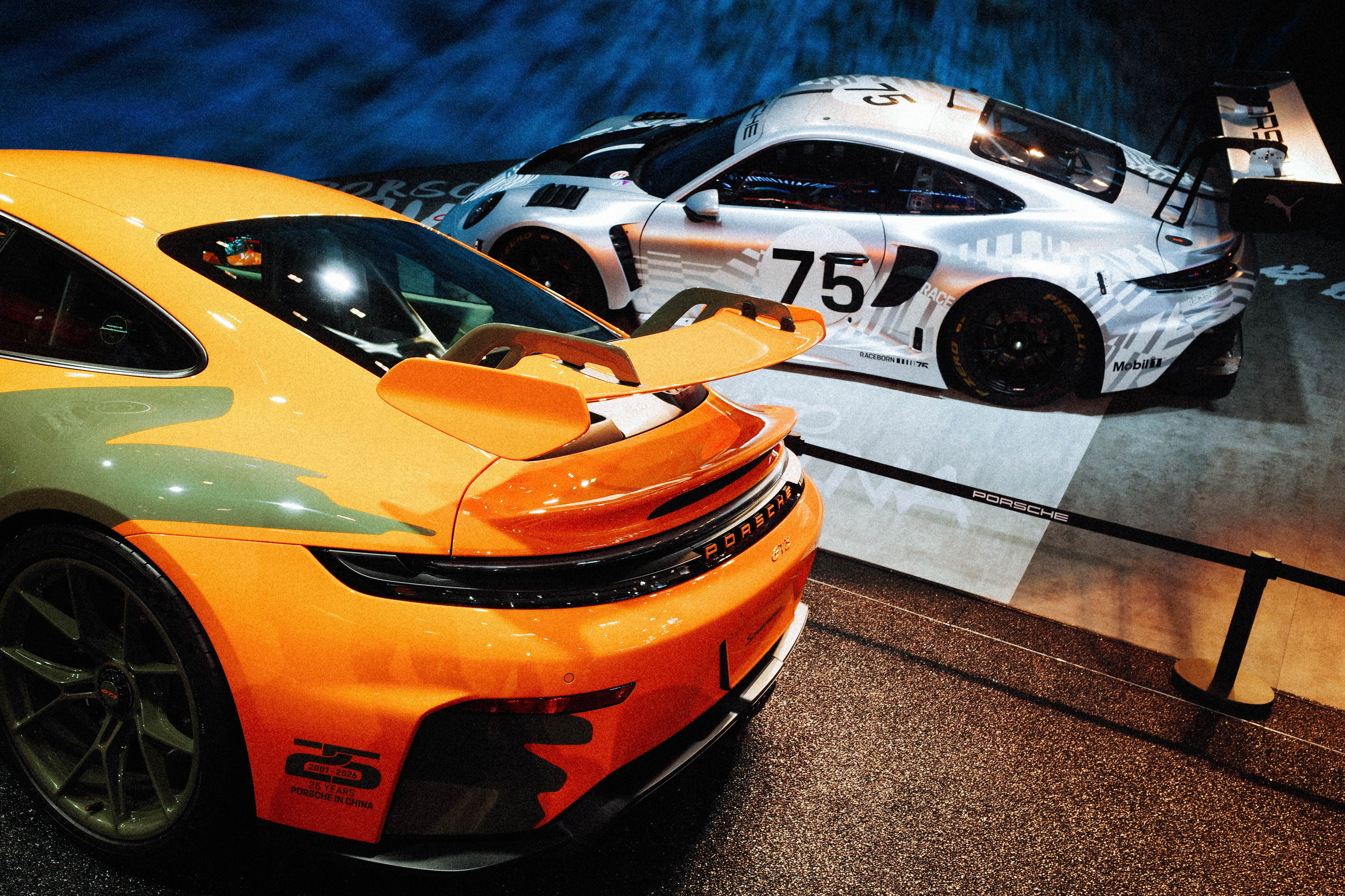 2026北京车展北京车展保时捷展台打卡几张图。有些车还是不能长时间去看，越看越着