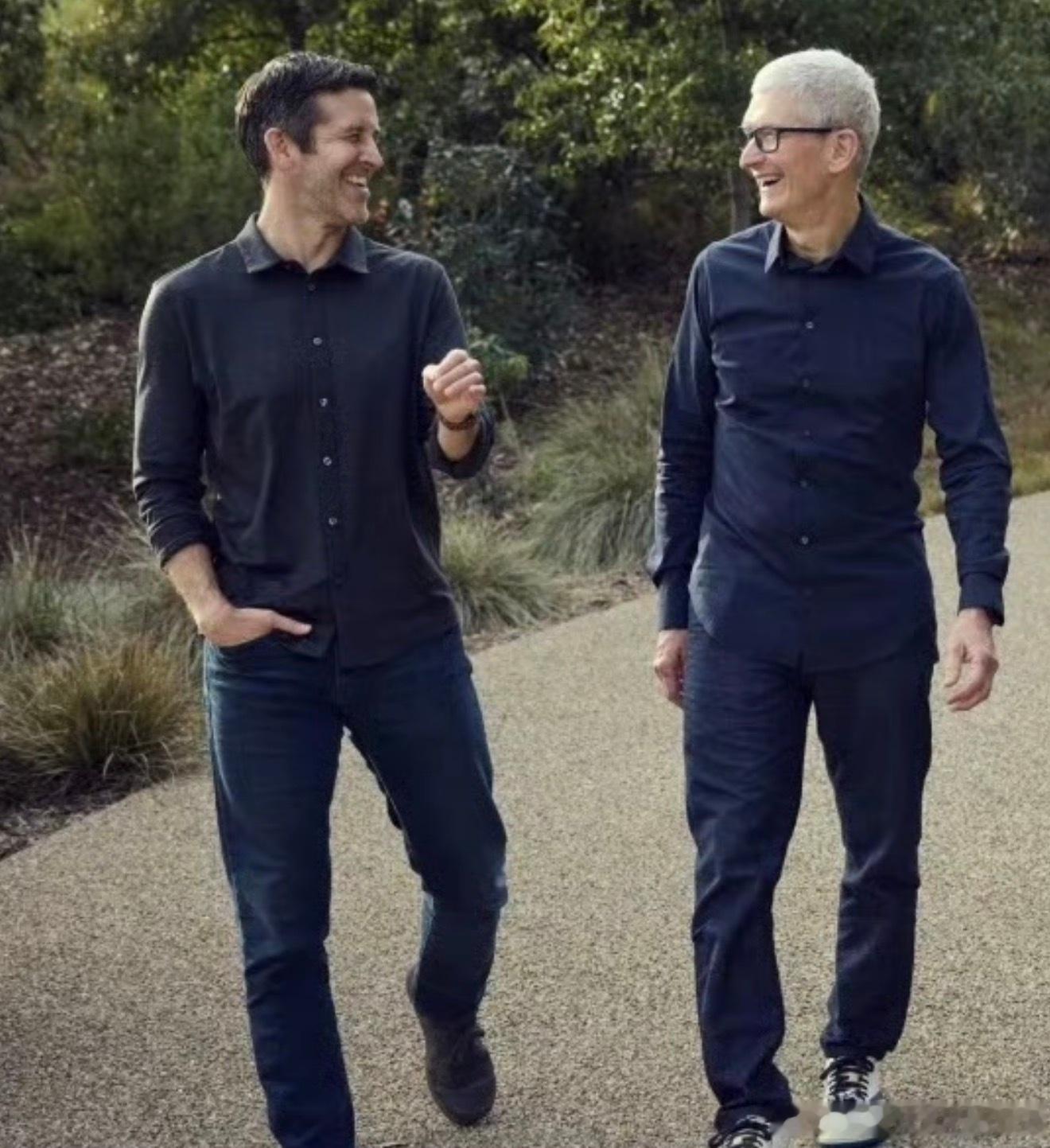 库克不再担任苹果CEO早就在说库克要退居二线，接班人一直没定，这下选出来了。之前