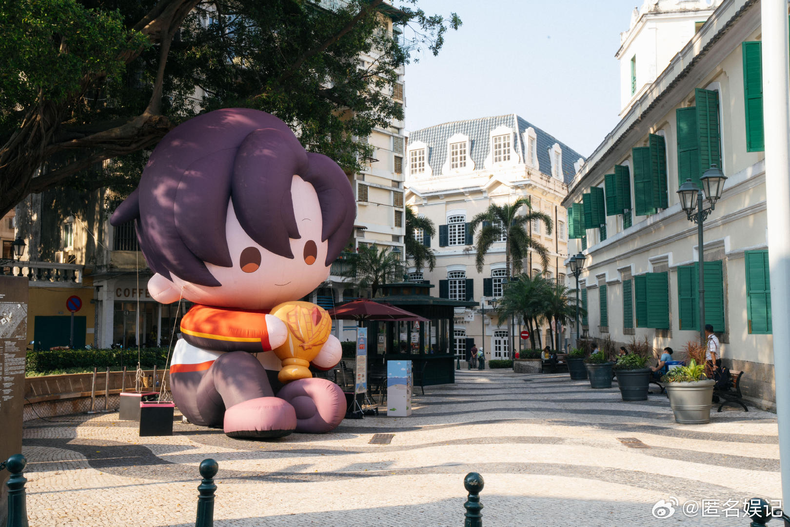 谁懂这种幸福感！我的纸片人白月光穿越了 我的推在澳门大放光彩，奥黛丽宝宝美得像小