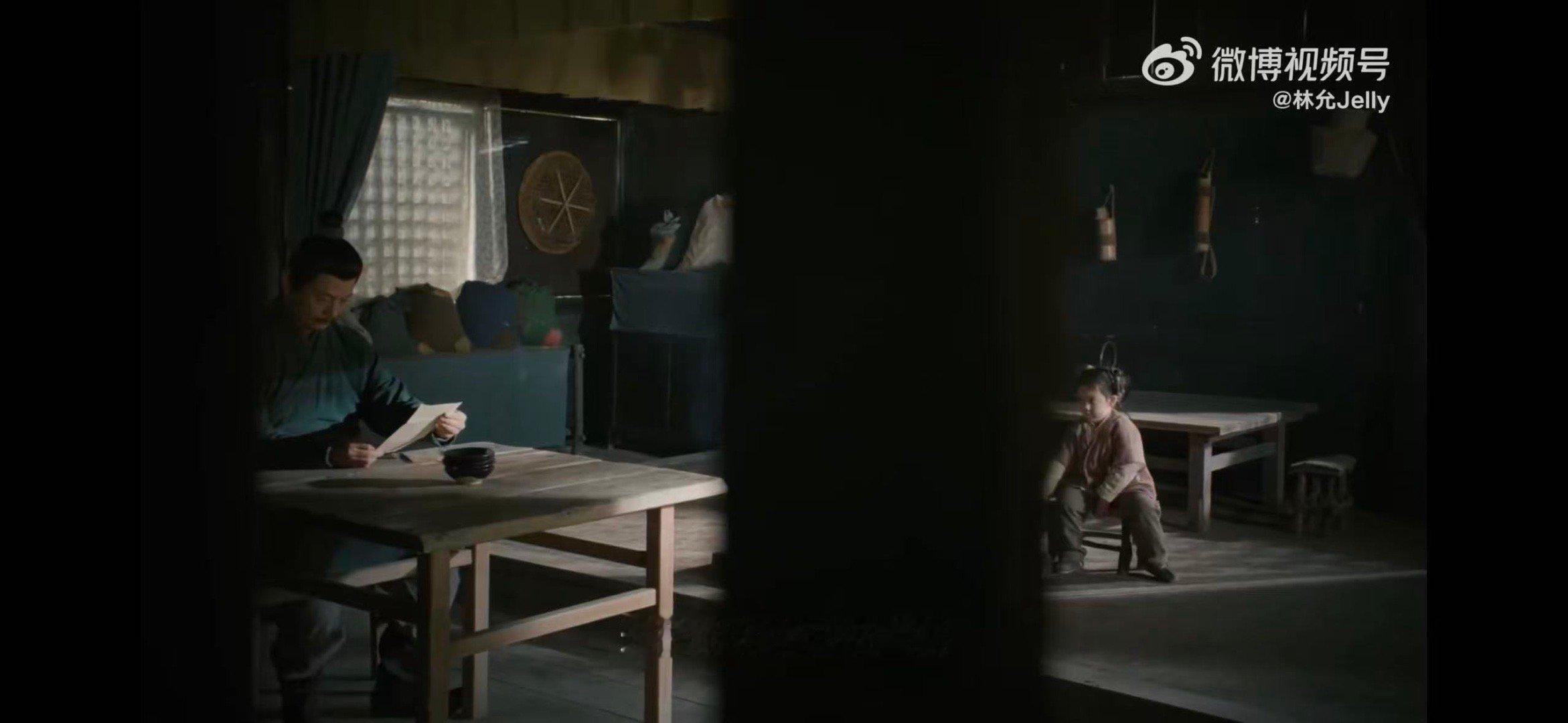 一边是盼来的好消息，一边是猝不及防的坏消息，情绪像坐过山车！可林允哪怕纠结到皱眉