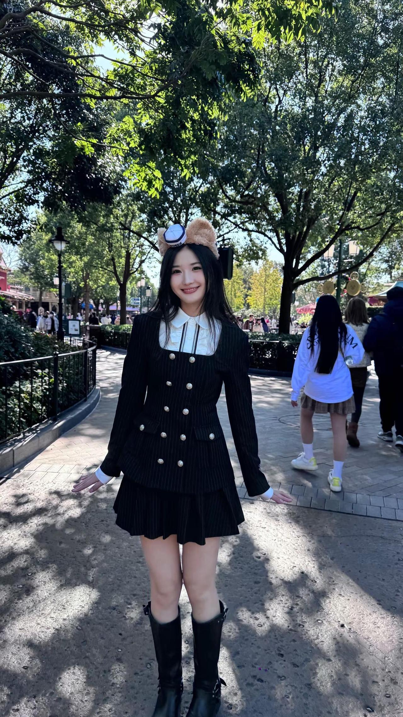 甜妹进行曲赵露思 迪士尼 ootd穿搭