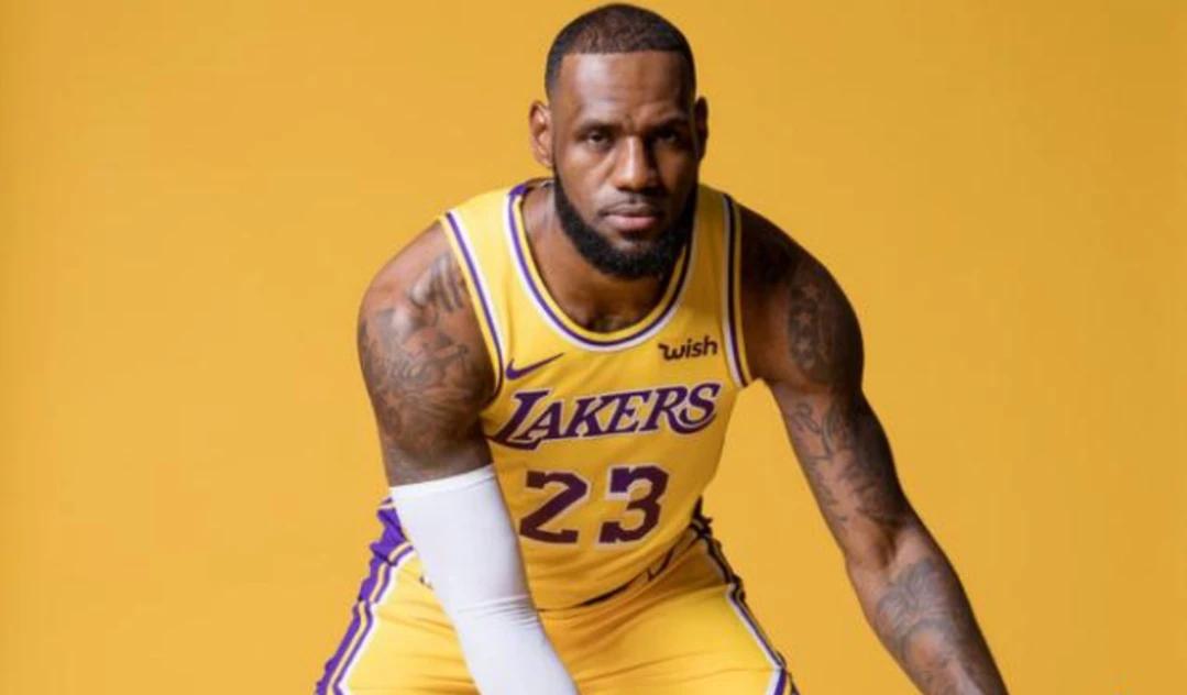 有一说一：NBA现役球星荣誉排名
退役球星，过去历史，现役球星，当下排名。
第一