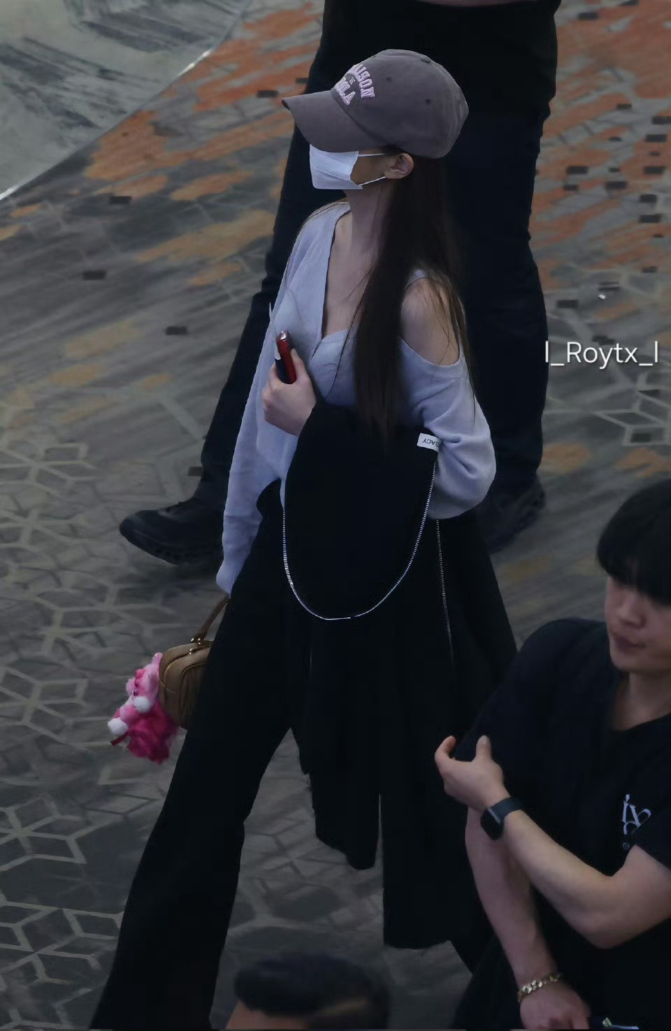 感觉宝贝瘦了好多 薄薄的一片🫠 