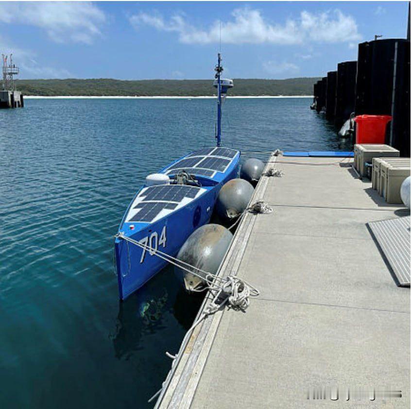 🛳🇦🇺 澳大利亚采购40艘“蓝瓶”（Bluebottle）自主水面艇，以加