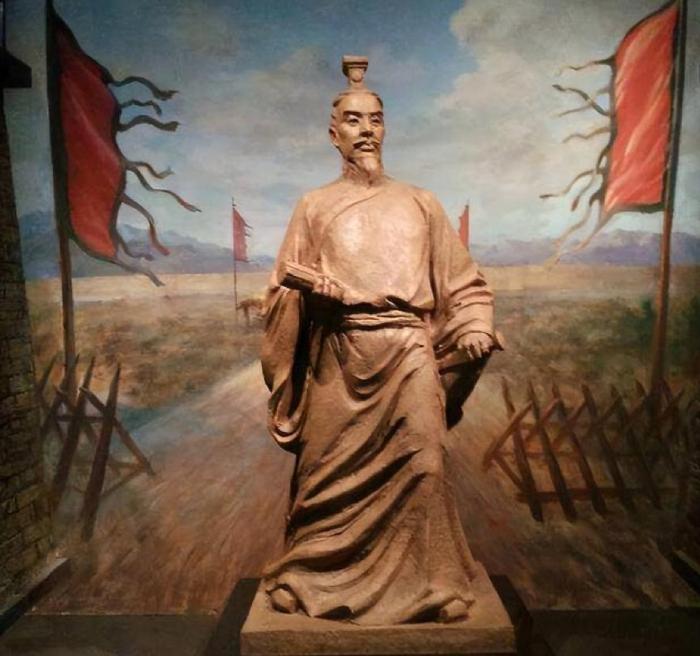 赵佗在越南：被祭了八百年的开国帝君，是怎么变成头号侵略者的？

同一个人，同一段