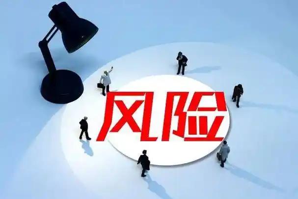 这两年行业内的小品牌，逐步退出市场的现象，是非常明显了。先是市场上的售后服务问题