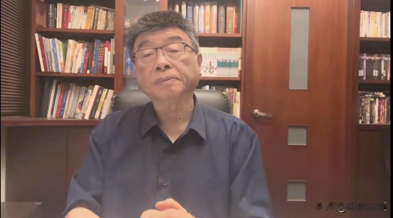 台前立委邱毅今（23）在社媒发文表示，我朋友张亚中提出一个论点，多谈和合，少谈两