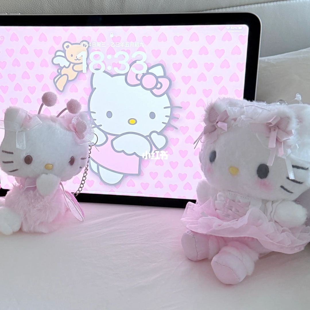 今天也是甜甜的hellokitty呀