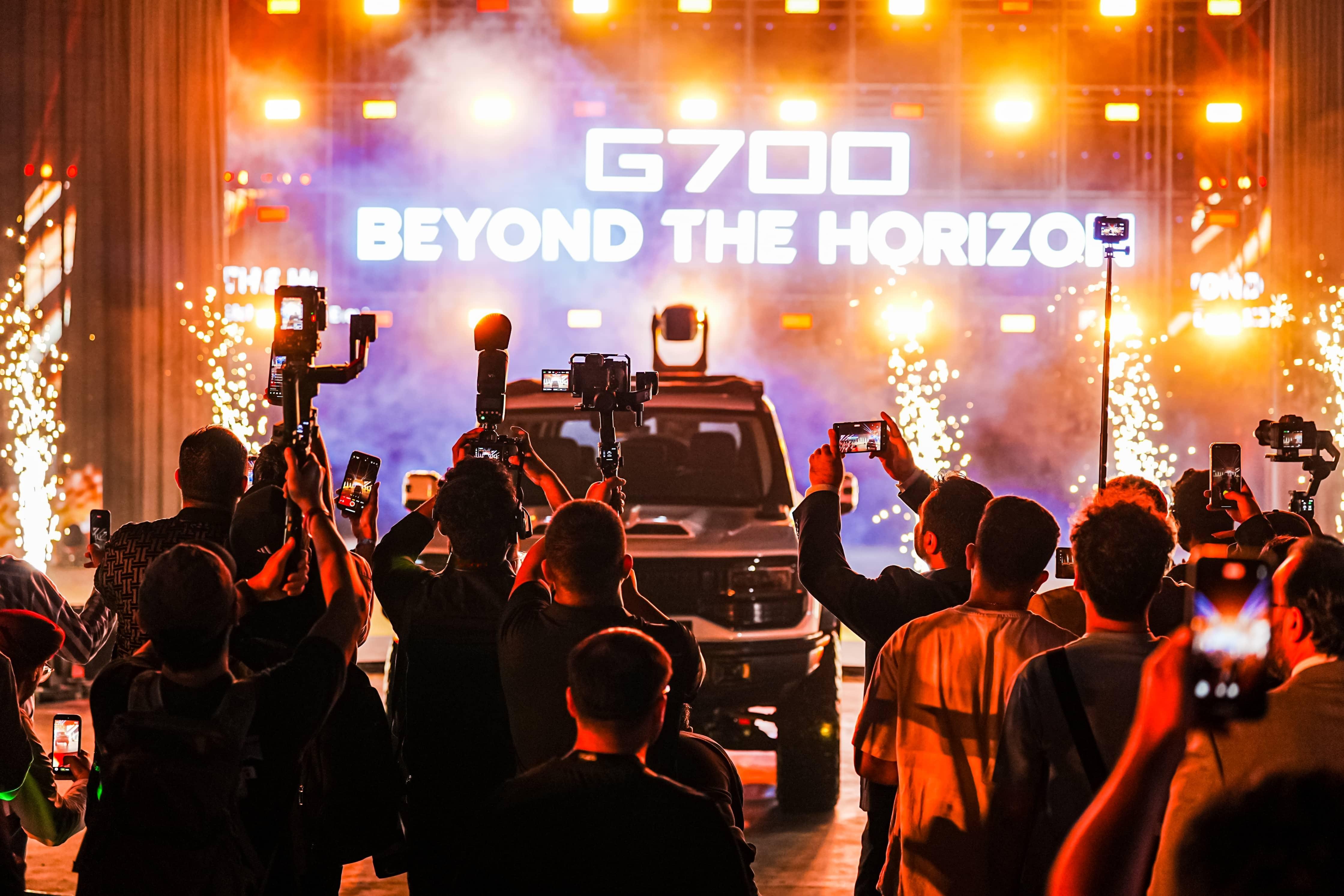 在迪拜，G700已从交通工具跃升为社交资产。它的每一个技术细节，如全球首创的10