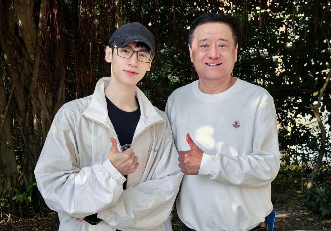 罗云熙、陈飞宇 还有同框合影我那么大个《皓衣行》，日历必须安排上 