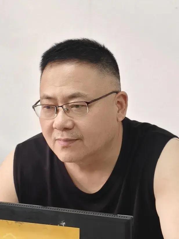 前天写了一篇小作文，就是说周末老王去哪里活动？

有三个选项，

第一，去姐姐家