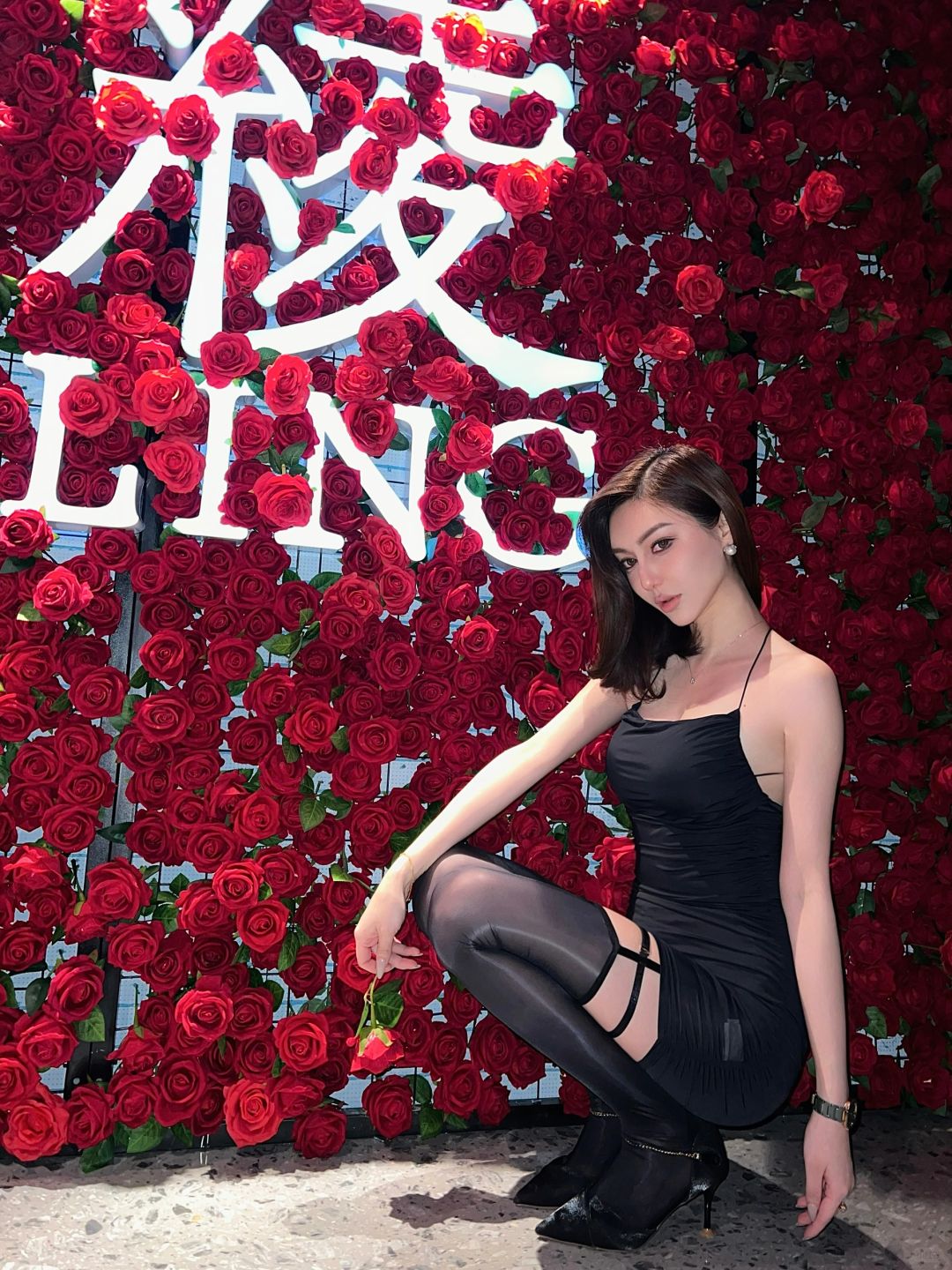 听说没有男生不喜欢黑丝？