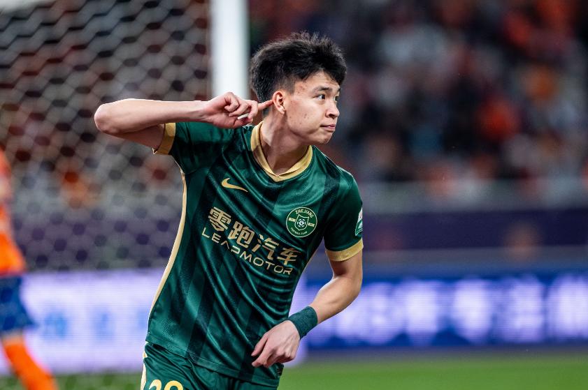 王钰栋：连轴转！首发浙江U21队，这是往死里用？

浙江U21和英博的U21比赛