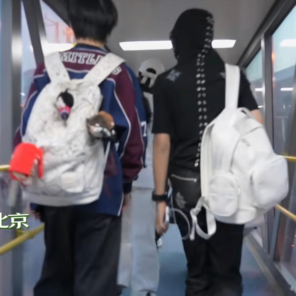 寻找突围先导预告里的马赛克李煜东🤖 