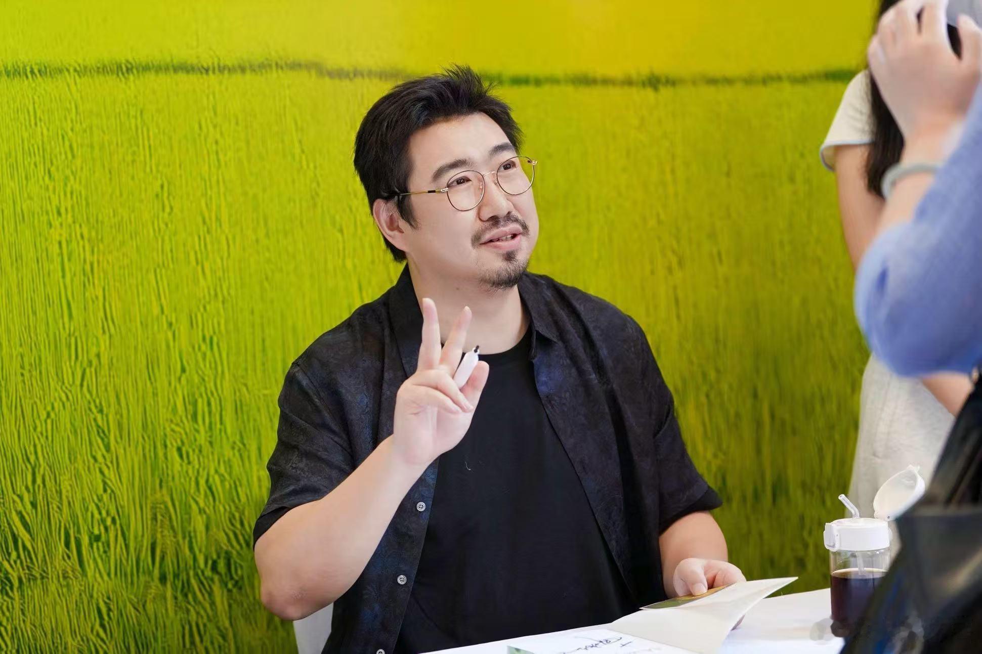 南派三叔说自己在内娱名声很臭 当所有人都小心翼翼经营口碑，南派三叔跳出框架坦然自