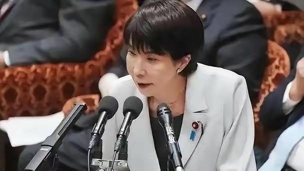 俄罗斯专家曾经说：只要中国依旧不与日本对话，对日本实施物资进出口管控，用不了多久