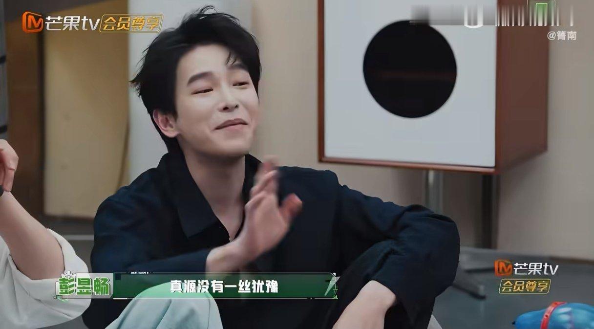 张真源质疑陈哲远没有一丝犹豫密室大逃脱 密室名场面来了！陈哲远自信把8说成T，本