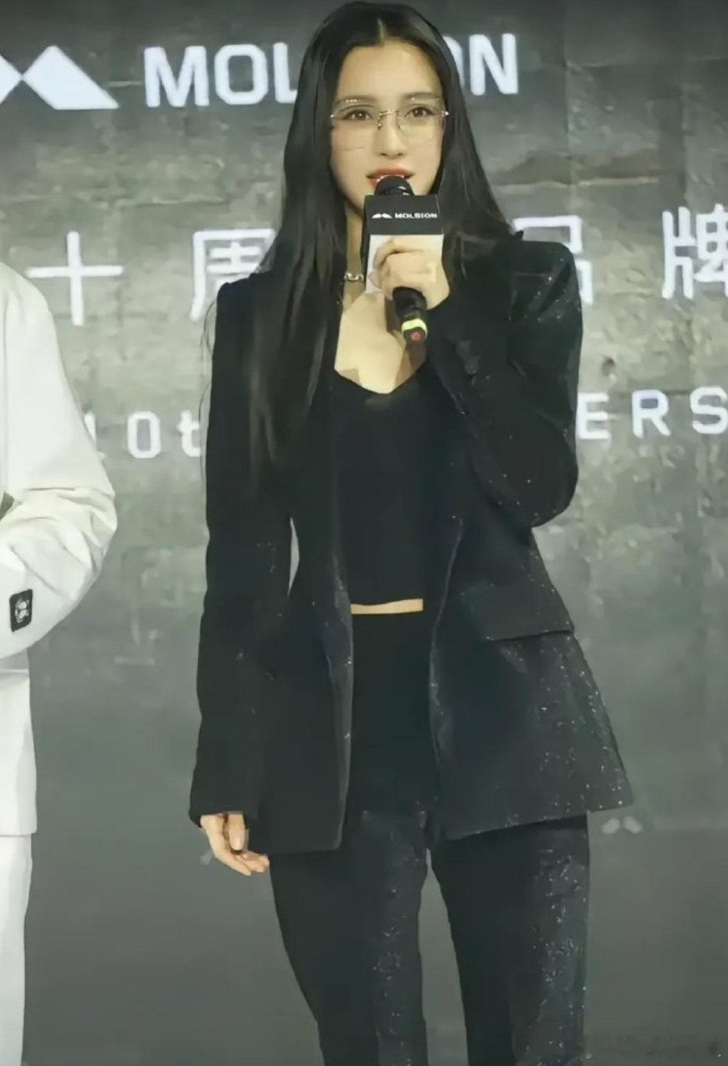 难道baby也do了40%？？？变化好大啊！ ​​​