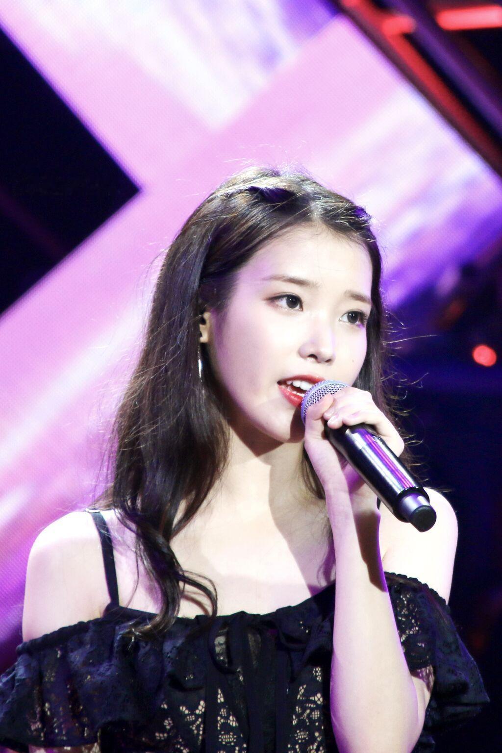 IU  ❤️IU韩国第一女solo 2016年时光机🐥那年今日160730 I