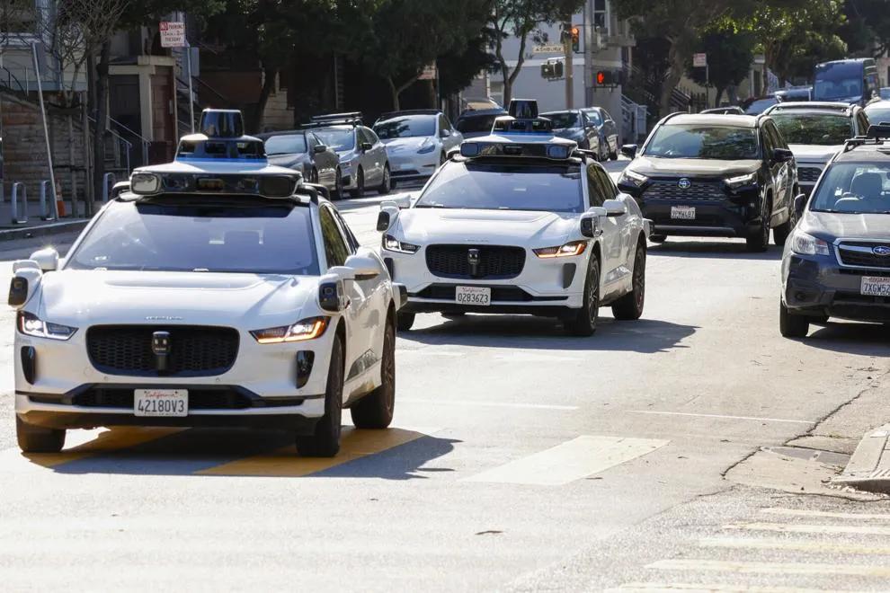 Waymo在旧金山运营的自动驾驶出租车超800辆
根据 Waymo 周三与 Th