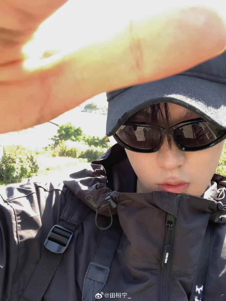 田栩宁allblack登高田栩宁你真的是掌管allblack的神，九九重阳节营业