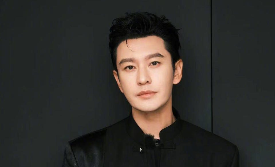 黄晓明终于官宣新恋情。与叶珂相识已久，两人虽相差15岁，但感情深厚。经历多次传闻