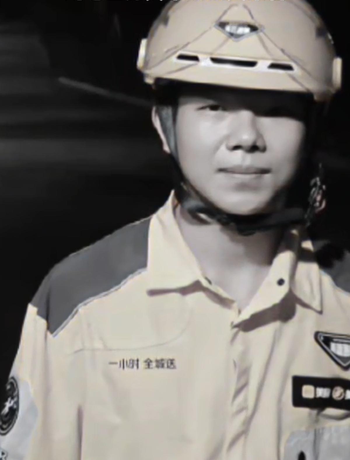 头盔之下藏滚烫初心，20岁骑手金小武用生命托举人间善意
 
当城市暮色降临，无数