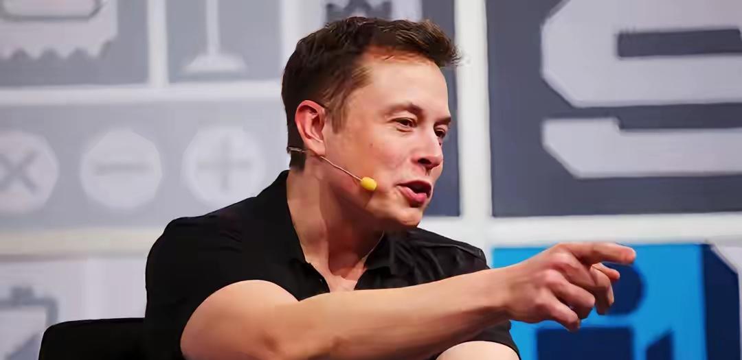 中国未来的竞争对手是马斯克。

这消息太让人警醒了！美国战争部长说，要把马斯克的