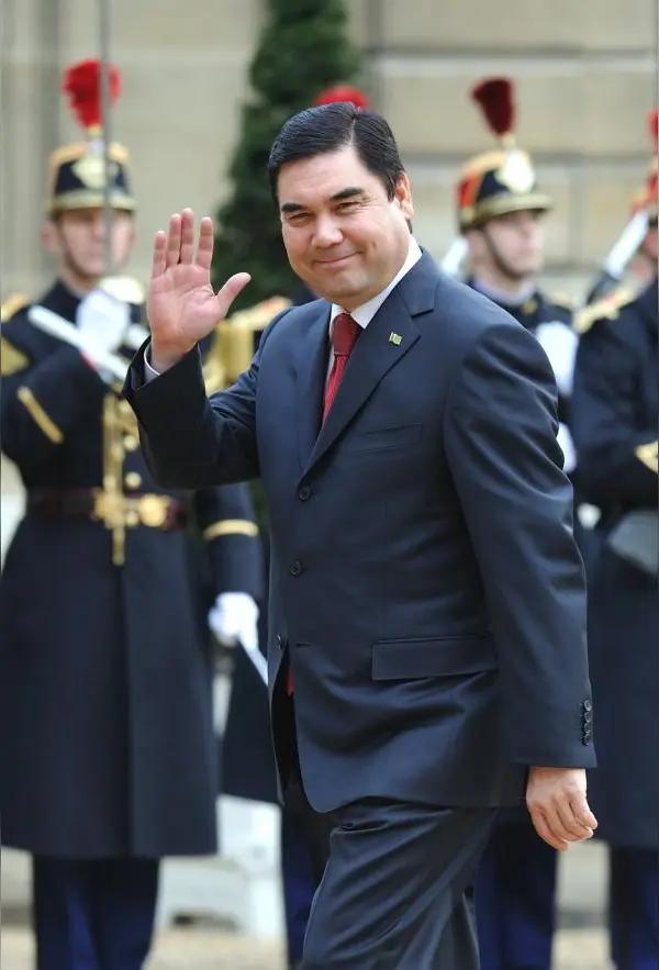 中东断供在即！中亚大佬紧急访华，能源军工全交给中国！
 
中东局势动荡，海上能源