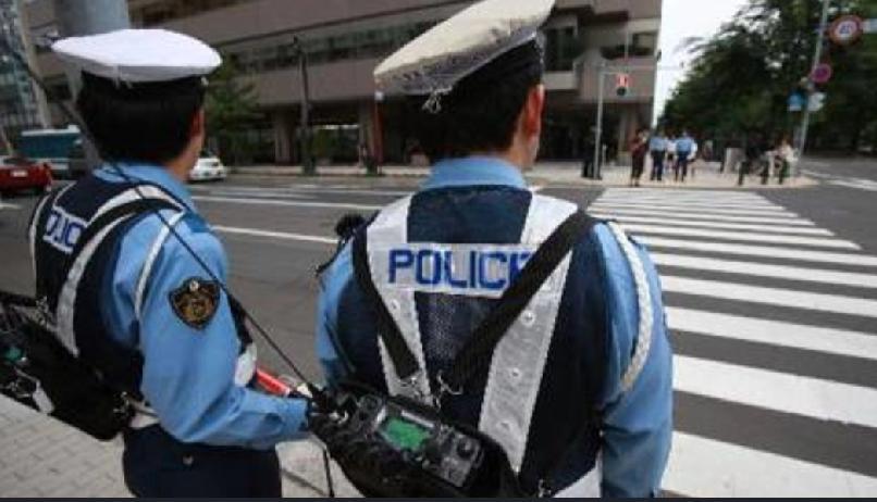 日本北海道日高町今日（10 日）凌晨，一家餐厅墙壁内侧发现一具成年女性遗体。警方