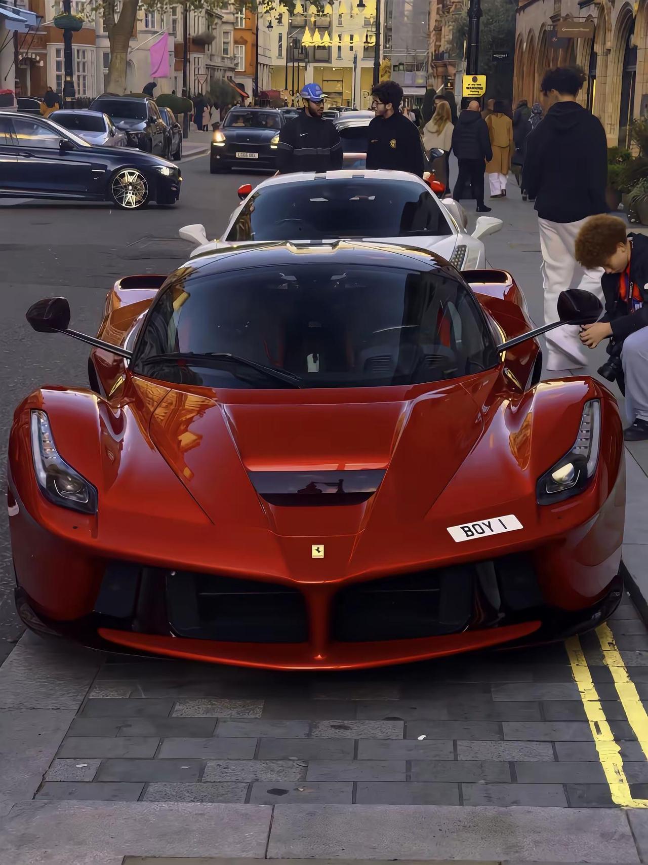 “跃马传奇的巅峰之作”ferrari