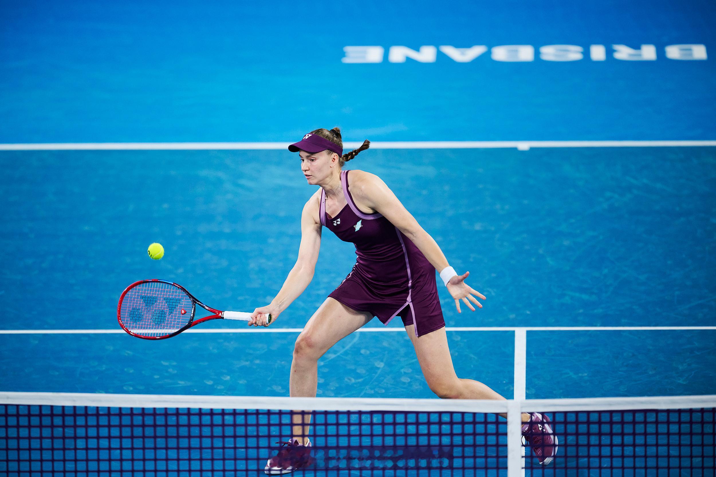 YONEX与网球 WTA500布里斯班站，YONEX签约球员、赛会3号种子莱巴金