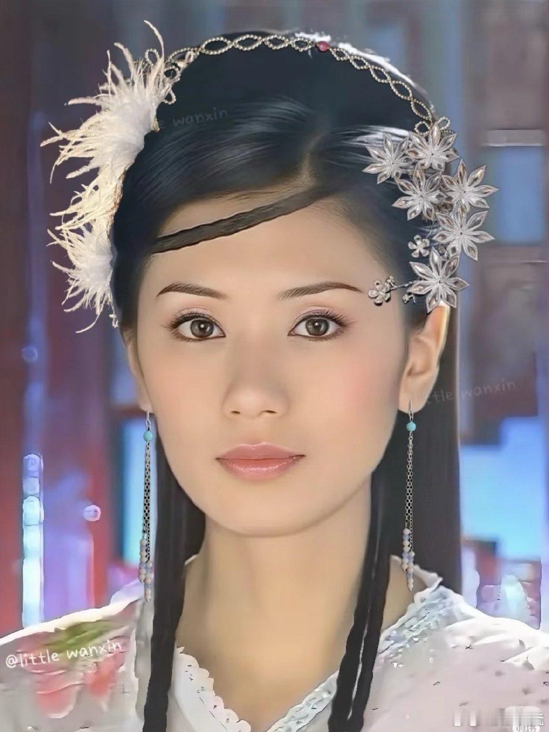 哇塞！贾静雯和叶童这两位大美女同框啦，这简直就是两代赵敏的世纪大碰撞呀！就好比是