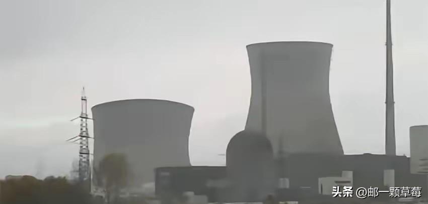 2025年前几个月，德国企业在华投资增长54%，占欧盟总对华投资近一半。恰恰这几