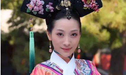 近日知名歌手选择起诉发布调侃内容的网友，这件事曝光之后，在网络上引来大量网友调侃