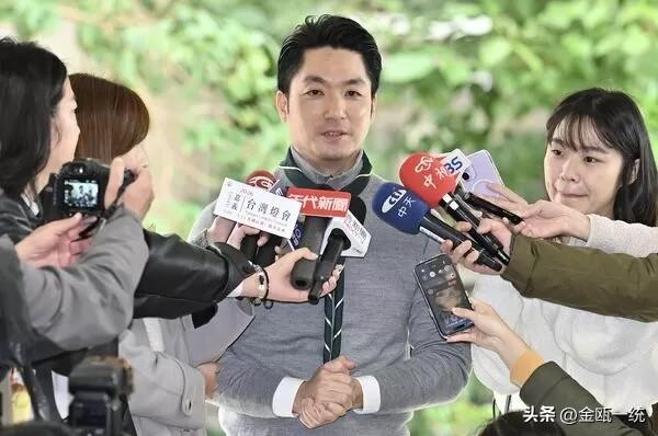 柯文哲遭重判17年 蒋万安问：标准是否一致？

针对柯文哲一审被判刑17年，台北