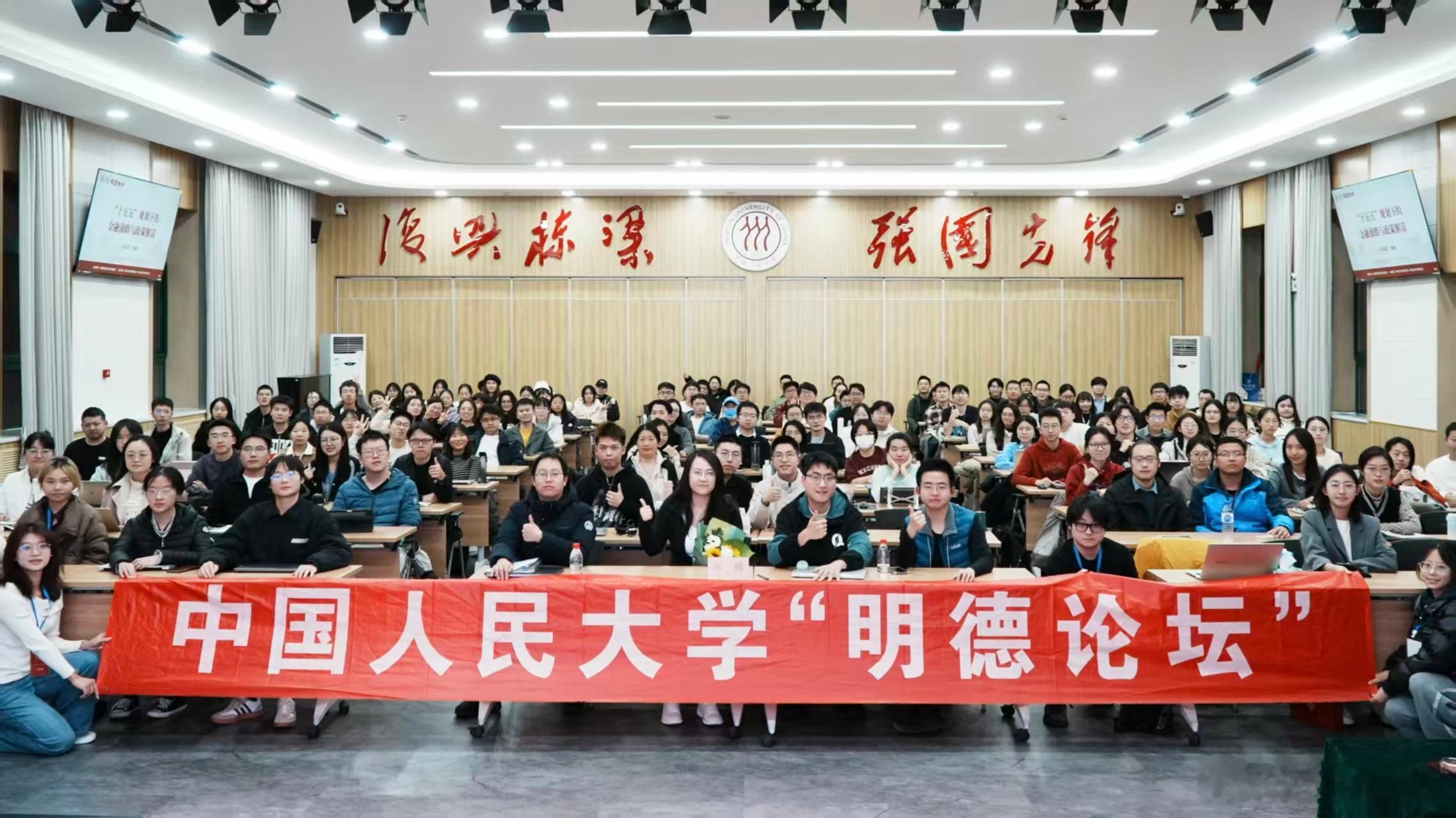 学活现在装修的真好啊！ ​​​