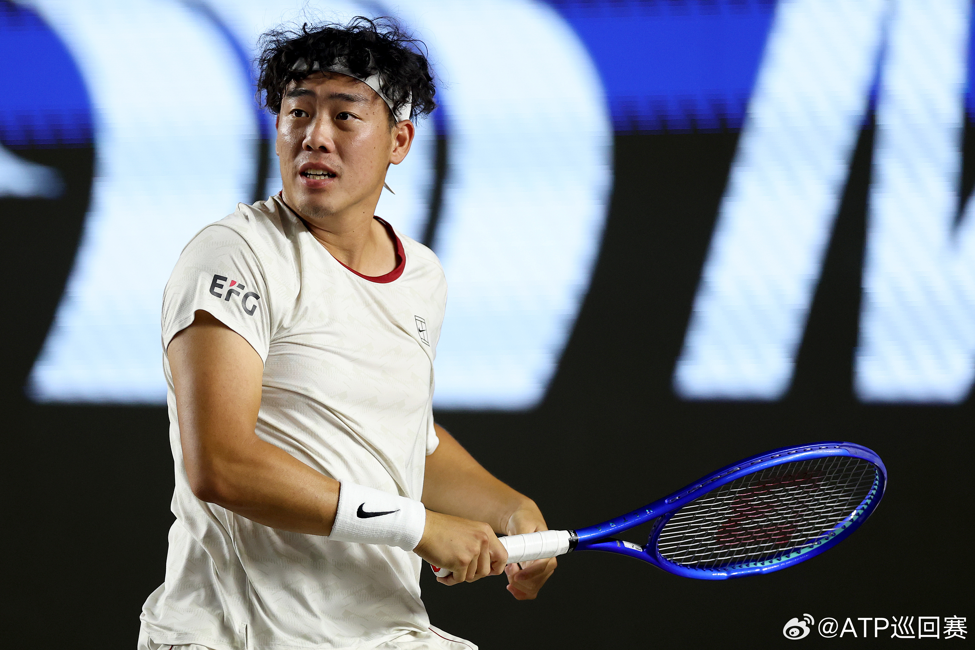 #黄泽林2比1默勒# 2026美网单打资格赛，中国香港选手黄泽林5-7、6-3、