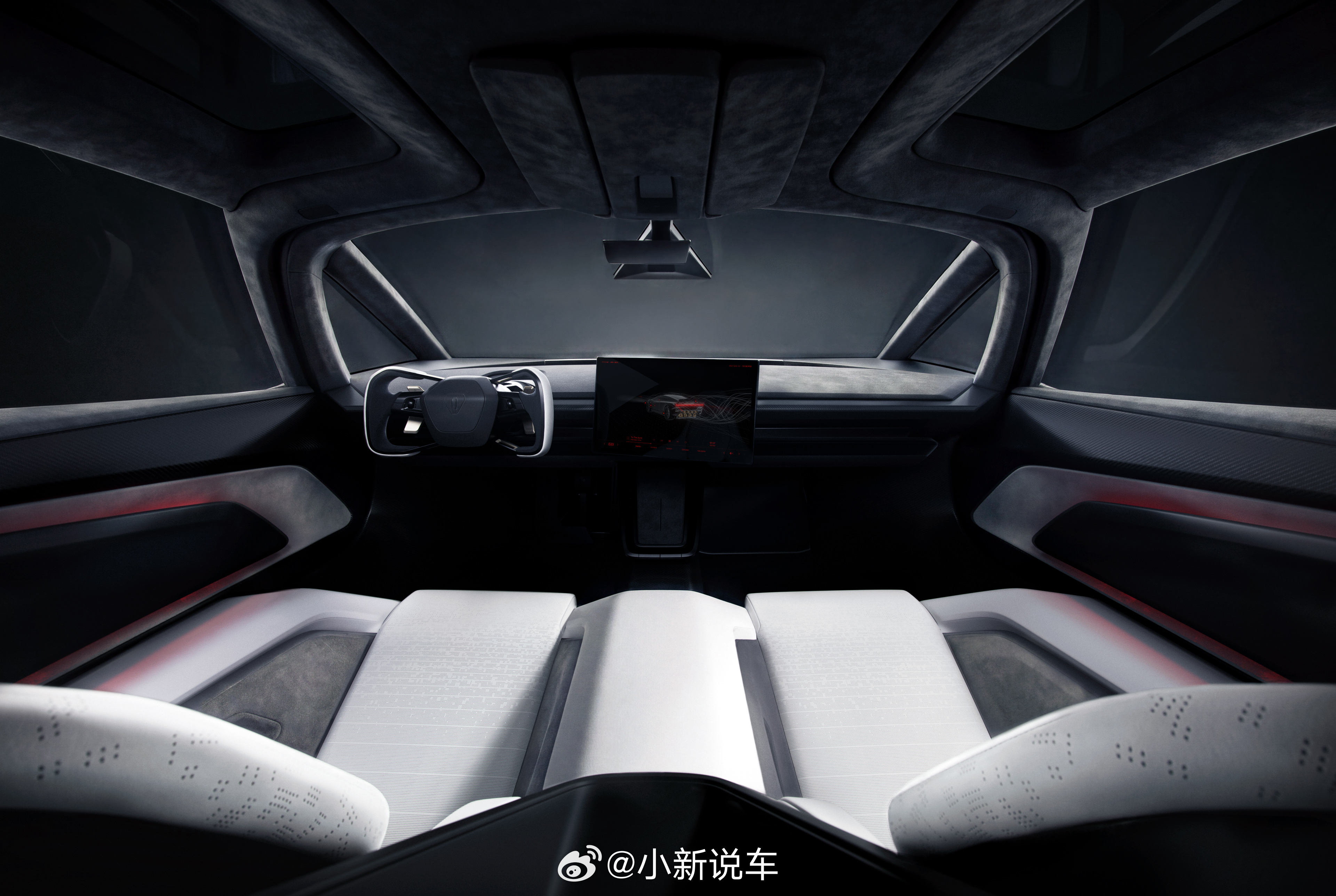 特斯拉 Roadster 国内已开放 Performance 版预订，意向金 3
