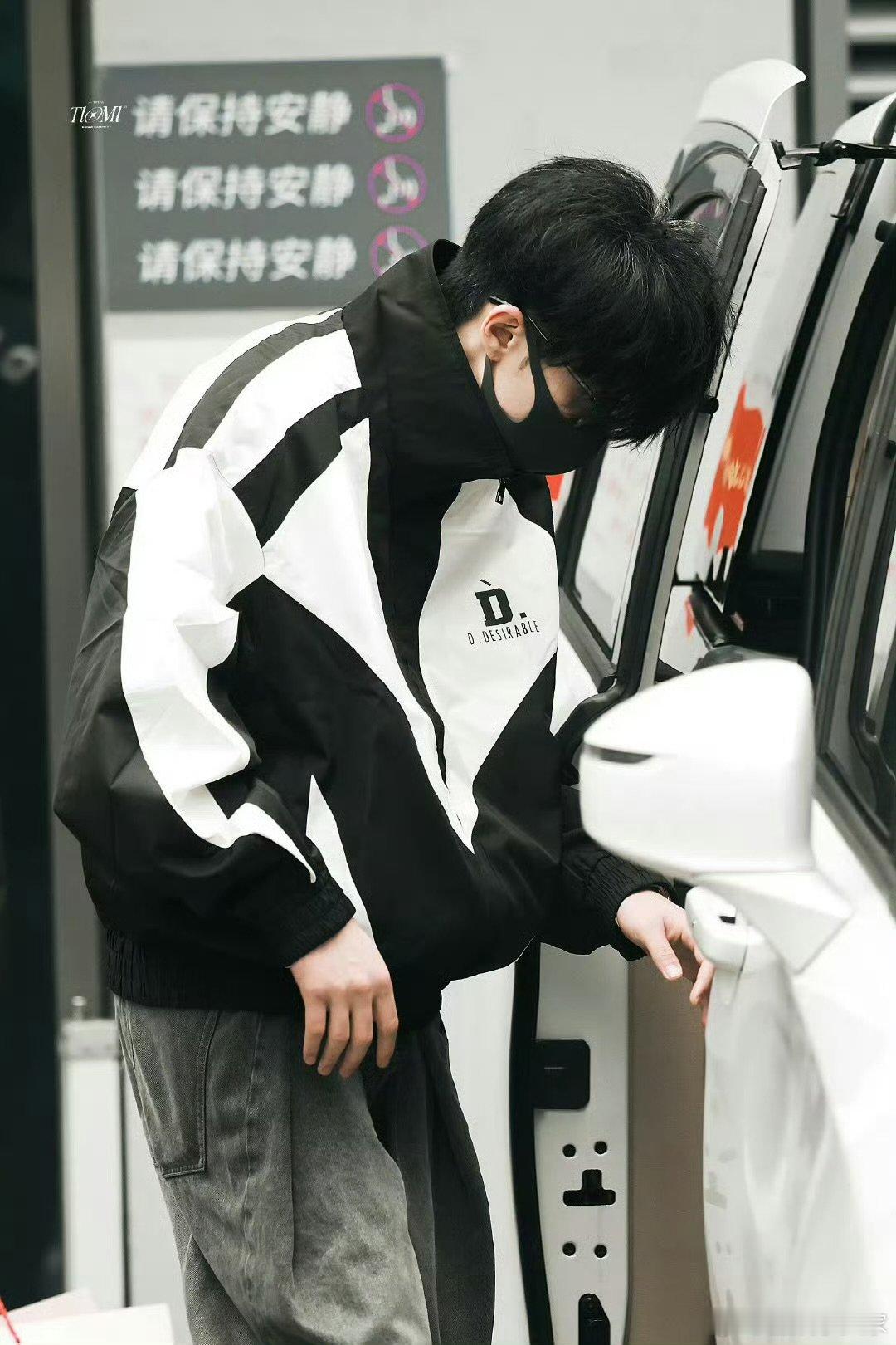 王鹤棣沈月三年后合体好六！每一个瞬间都在戳中粉丝的心巴 