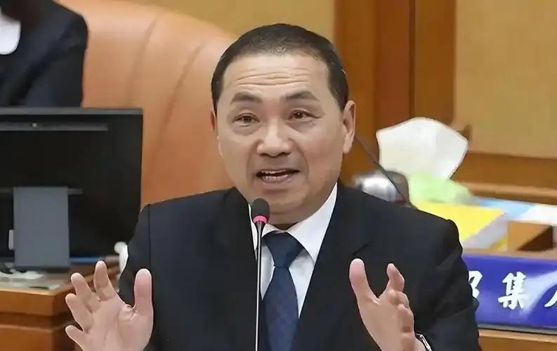 新北市长侯友宜发表声明，

4月21日，针对柯文哲17日晚间在夜市扫街遭喷辣椒水