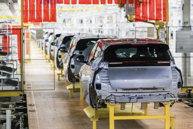 比亚迪要在巴西做销冠比亚迪巴西业务负责人接受采访时表示，比亚迪正以最快的速度向本