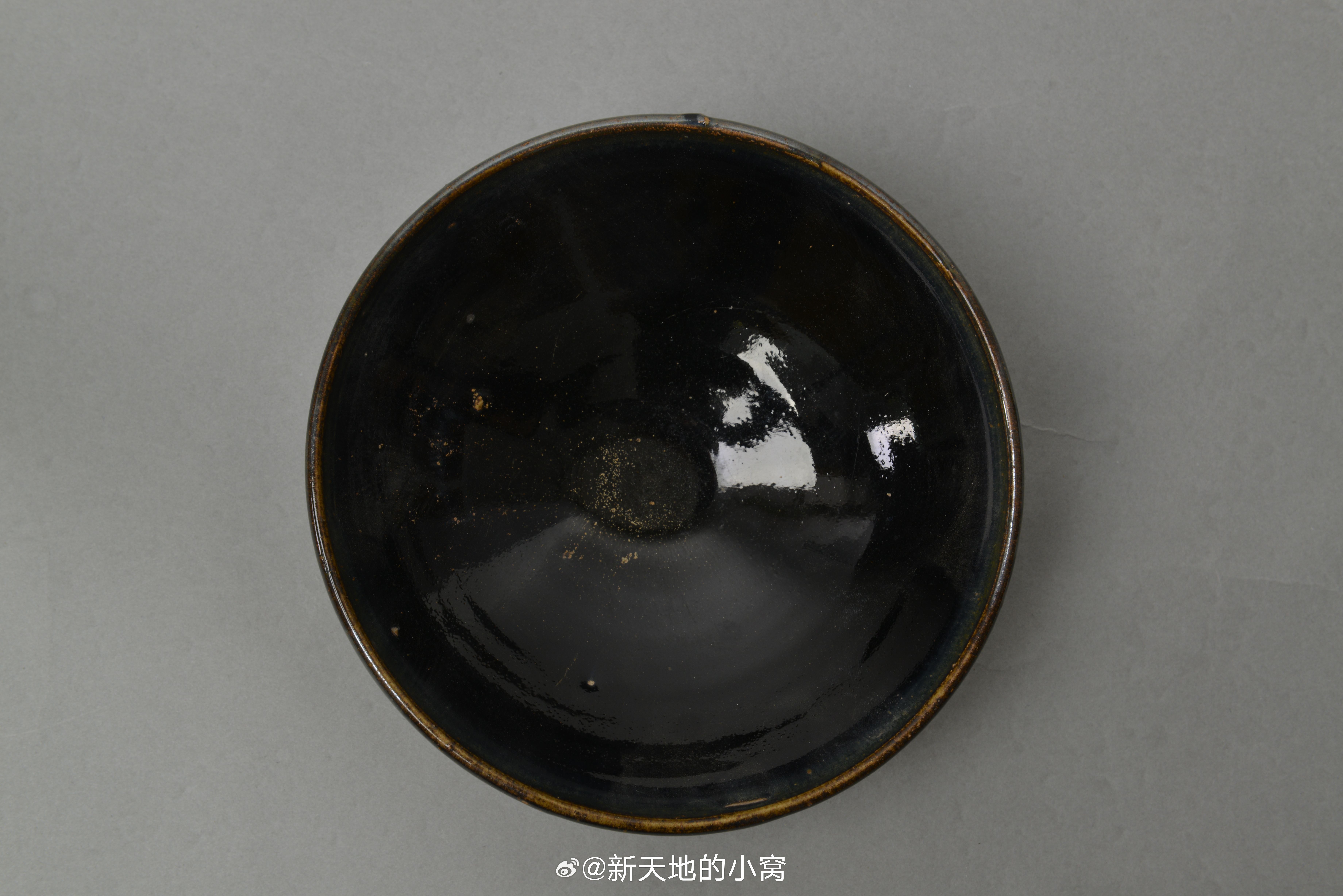 是时候去趟博物馆了文物代言人藏品欣赏每天认识一件文物元黑釉碗---高6.6cm；