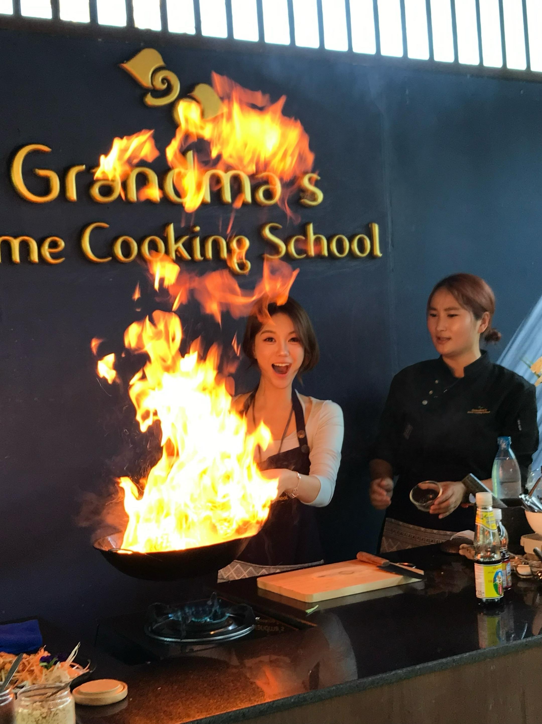 重生之我在清迈当大厨👩‍🍳