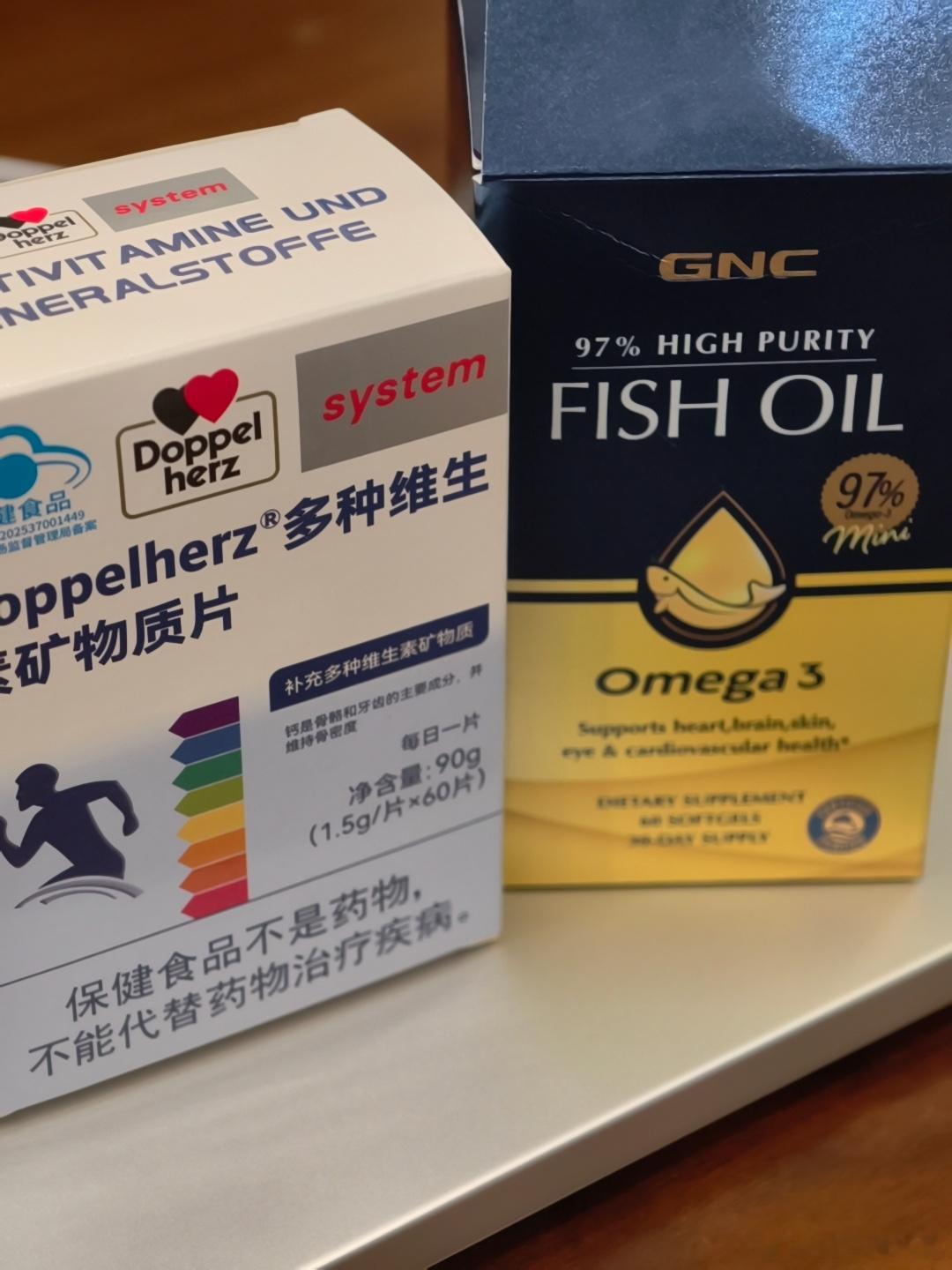 感觉到身体开始慢慢走下坡路了整点补剂也不整那么多玄学了，补点b族和omega3吧