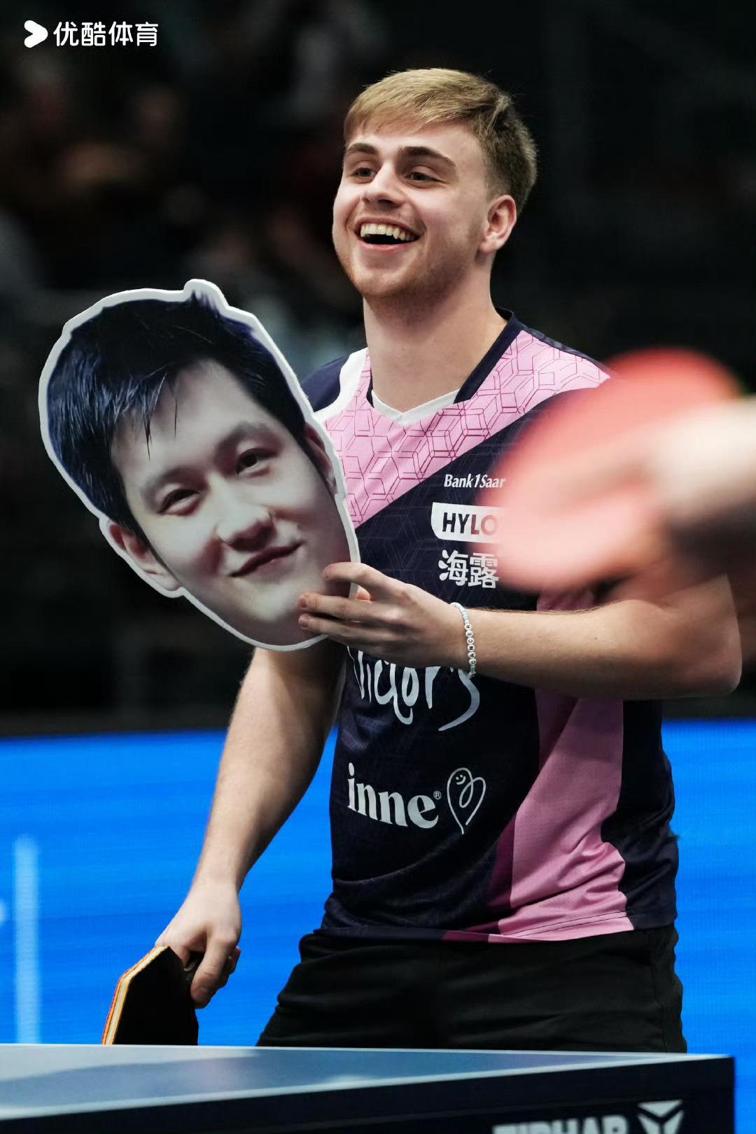 樊振东2比3温瑞博当了妈粉这辈子就定型了老公可以换但孩子是一辈子的牵挂当了妈粉意