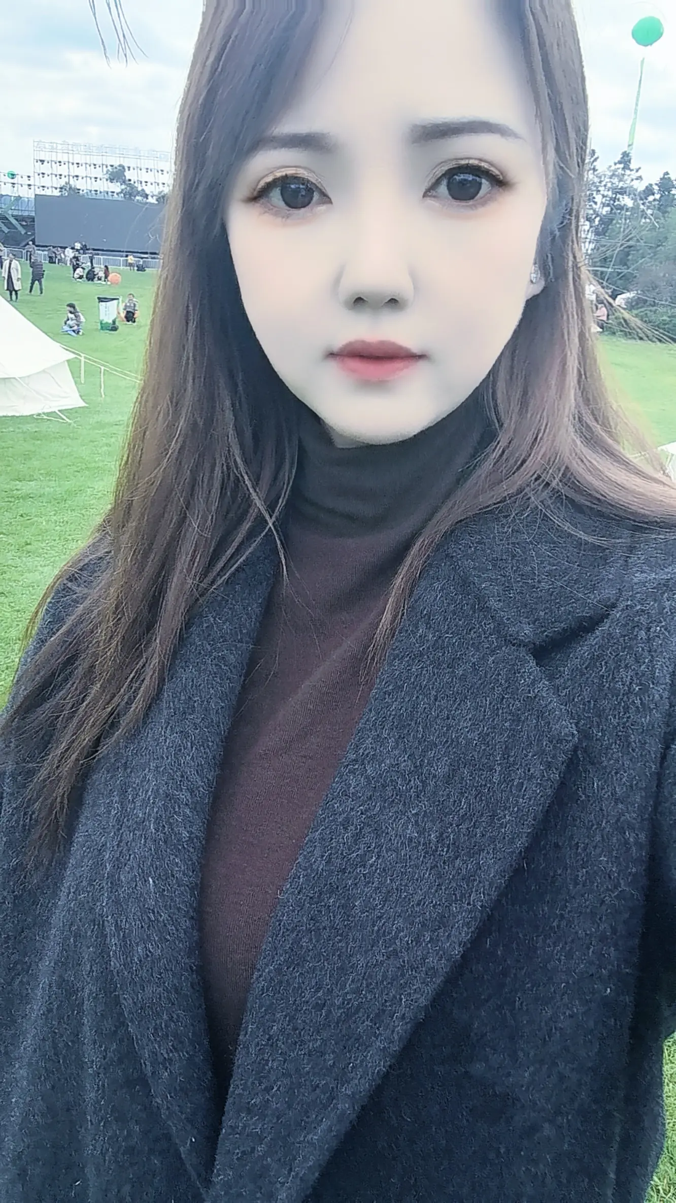 假如你没有收入？给你兜底的人有吗？。。。