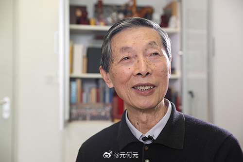 陈立泉团队1988年做出我国首块固态锂电池，当时离商用还远。（资料照：物理所）续